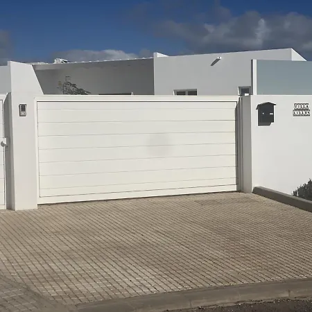 Villa Lillos Teguise (Lanzarote)
